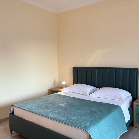 Tam 2Bdr Center Taiwan Apartment ティラナ エクステリア 写真