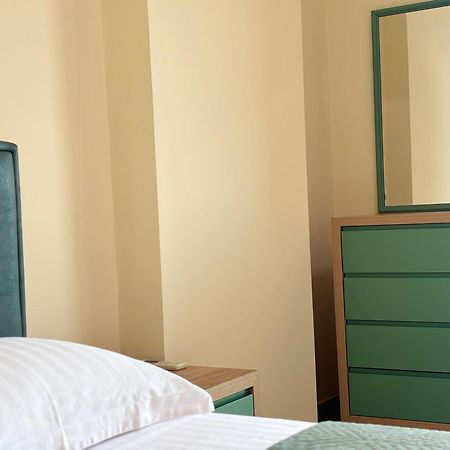 Tam 2Bdr Center Taiwan Apartment ティラナ エクステリア 写真