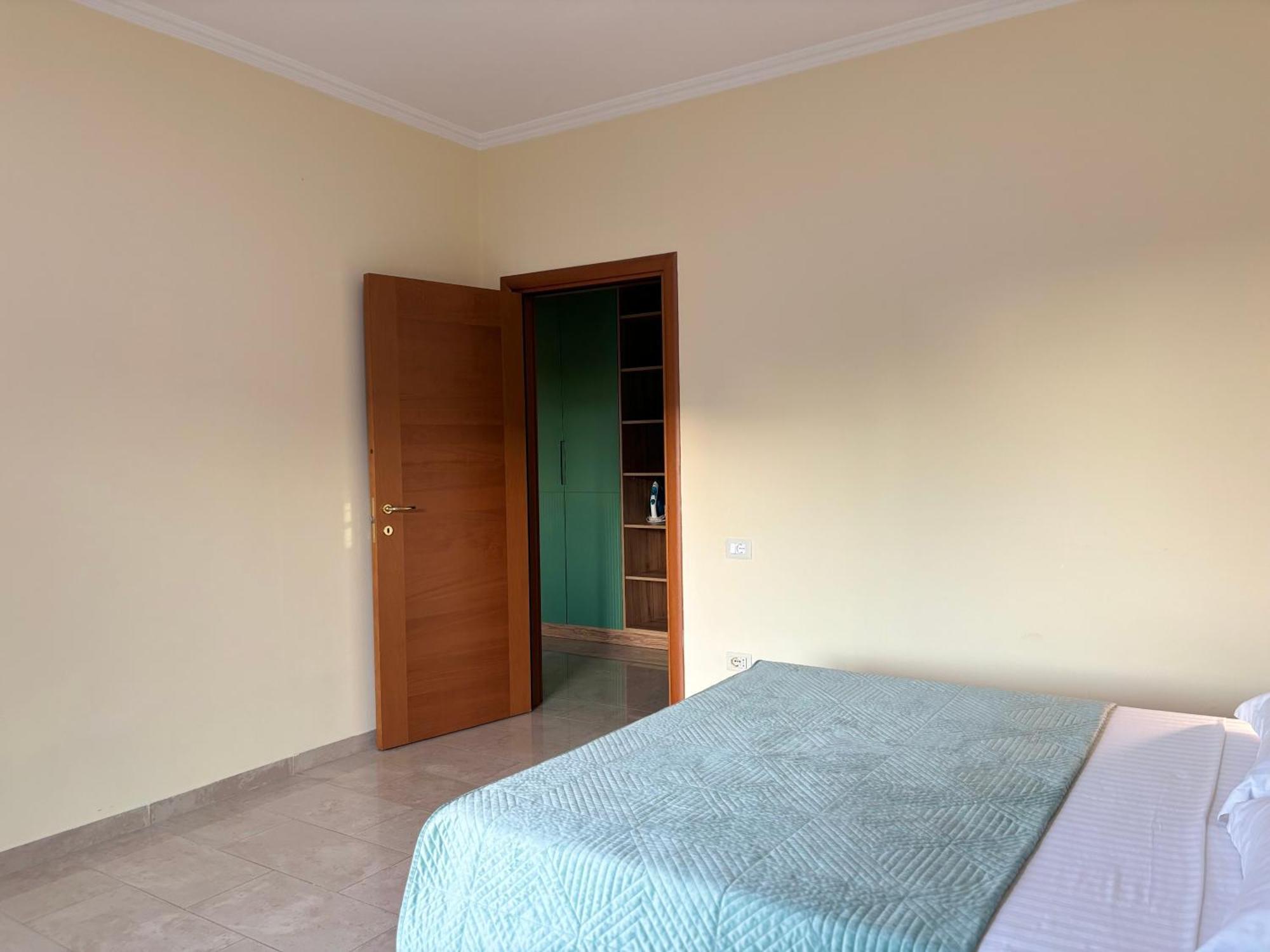 Tam 2Bdr Center Taiwan Apartment ティラナ エクステリア 写真