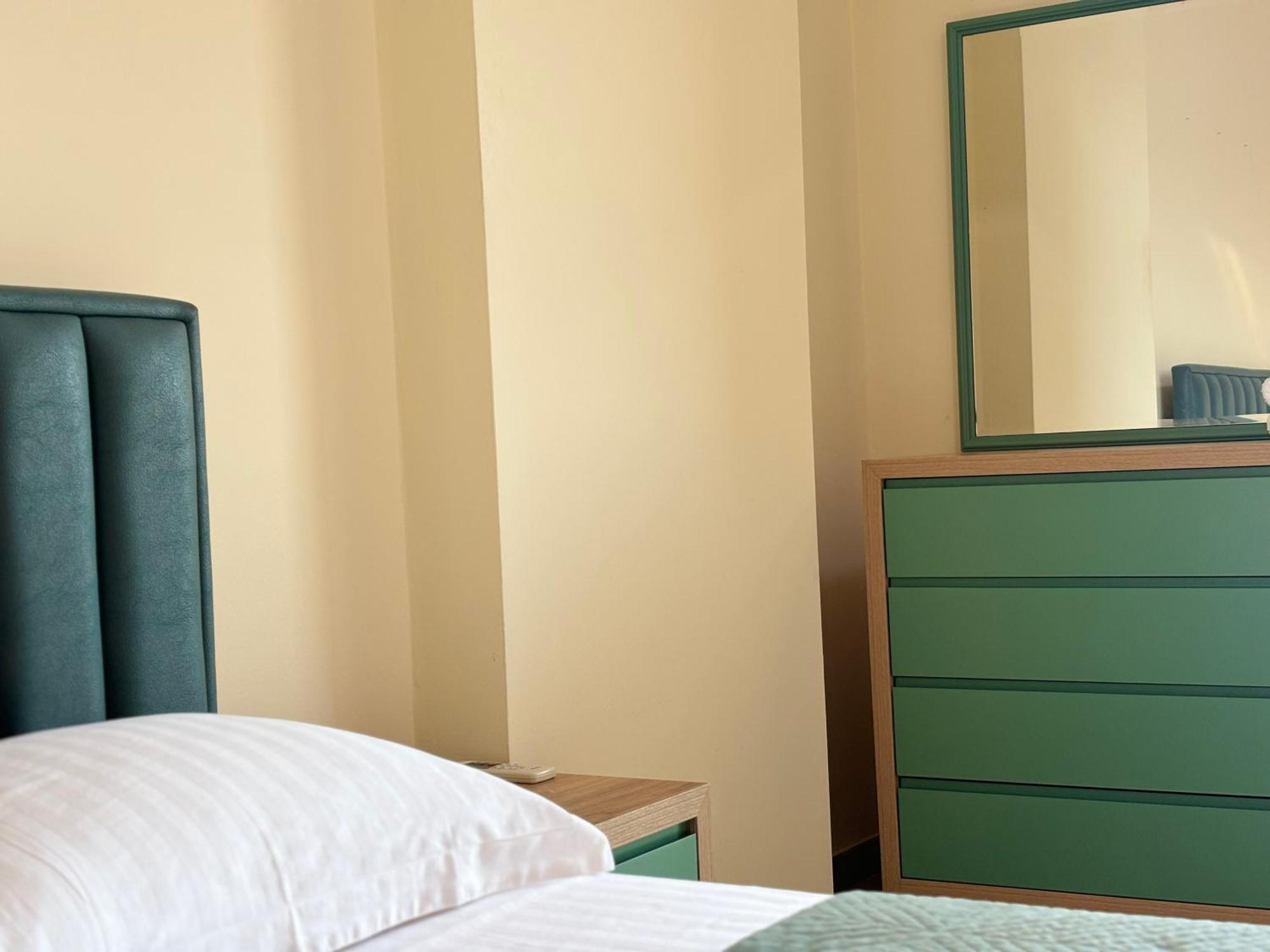 Tam 2Bdr Center Taiwan Apartment ティラナ エクステリア 写真