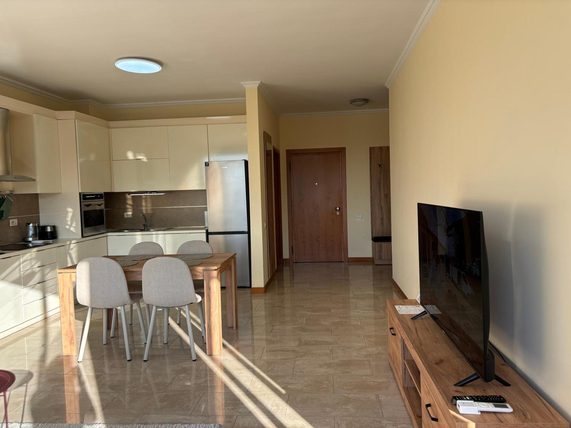 Tam 2Bdr Center Taiwan Apartment ティラナ エクステリア 写真